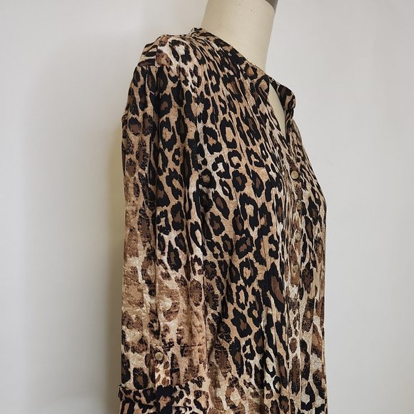 New Directions Top Leopard Tan Black Large Roll Tab Sleeve Stretch Knit Bib Fron - Picture 3 of 8